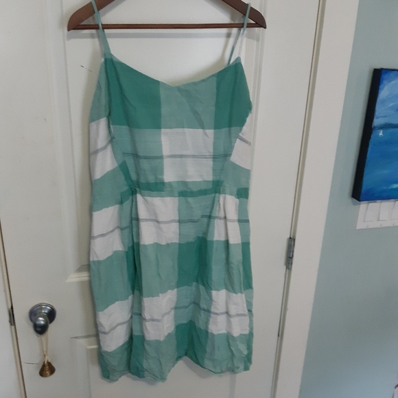 Old Navy Linen style dress